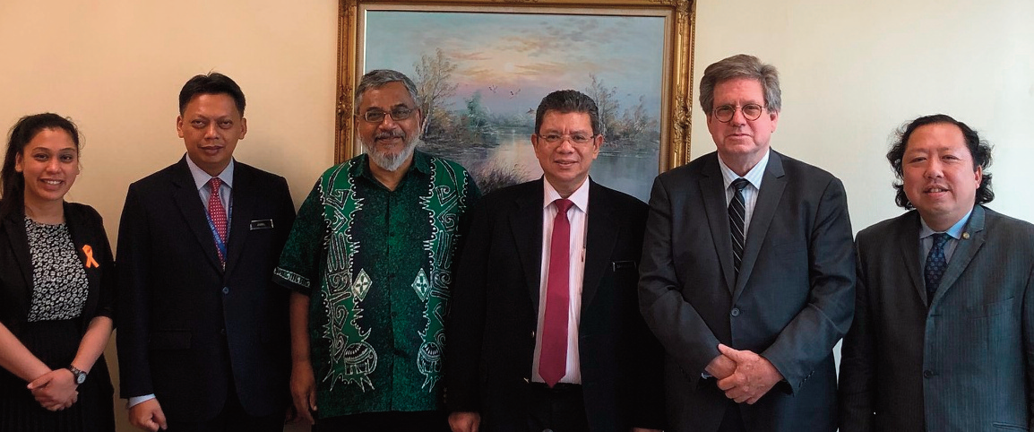 A group photo of Responsibility to Protect advocates.