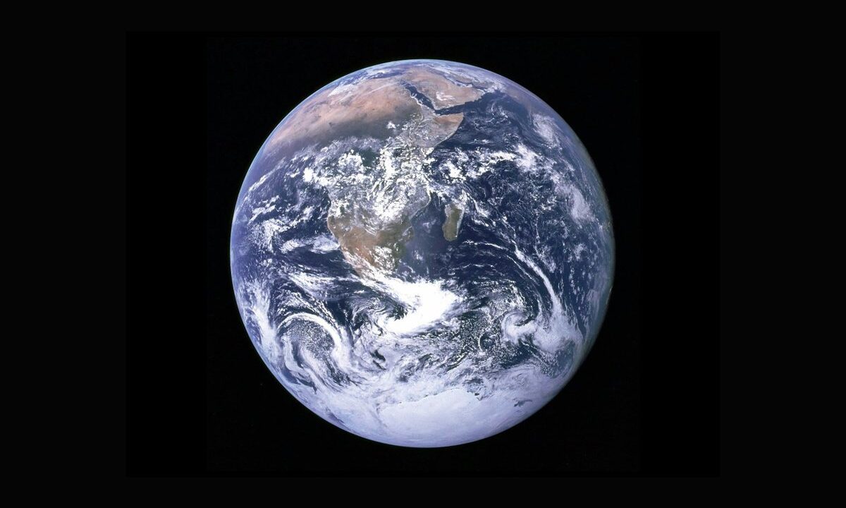 The Apollo 17 Blue Marble: the whole Earth seen from space (Africa, the Arabian Peninsula and Antarctica visible), an iconic one-world image for a World Federalist Movement congress.
