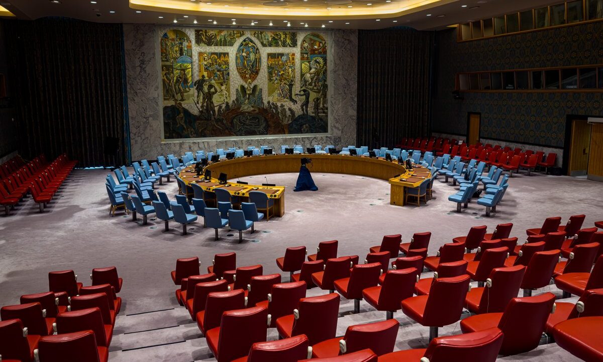 The United Nations Security Council chamber in New York, with its horseshoe table and the famous mural, the seat of the veto power this article proposes to constrain through an ICJ advisory opinion.